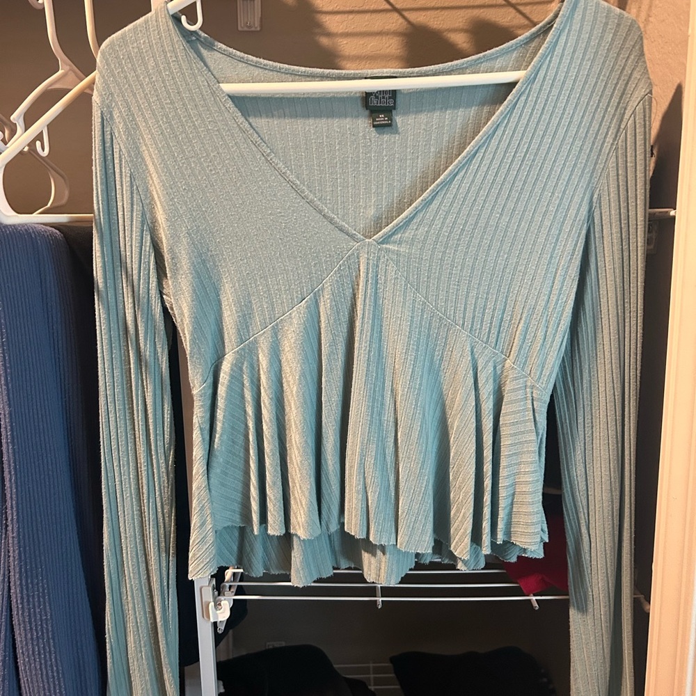 Wild Fable Sky Blue V-Neck Long Sleeve Top